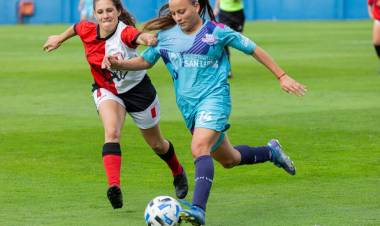 FÚTBOL FEMENINO: San Luis FC alcanzó la punta