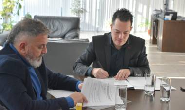 LA TOMA: refaccionarán tres edificios de la Policía 