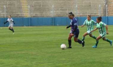 FÚTBOL FEMENINO: San Luis FC goleó a Laferrere