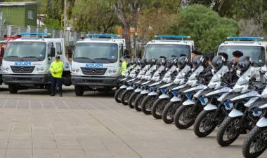 PLAN INTEGRAL DE SEGURIDAD: MÁS VEHÍCULOS PARA LA POLICÍA