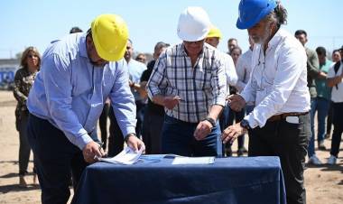 Comenzaron a construir 84 Departamentos del PROCREAR. en Mercedes .Las inscripciones serán una vez ejecutadas 