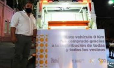 Cómo le duele al poggismo Frontera . Ha comprado un vehículo nuevo cada dos meses y con unas fotos de vehículo en reparación o desguace heredado pretenden desacreditarlo .