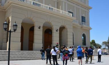 La gente quiere conocer el Cine Teatro San Luis