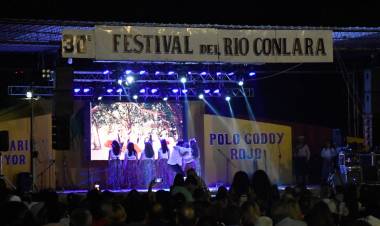 SANTA ROSA: fiesta a orillas del Río Conlara