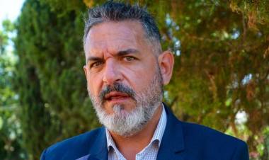 “’GATO’ FERNÁNDEZ ES EL MEJOR DE LOS NUESTROS”