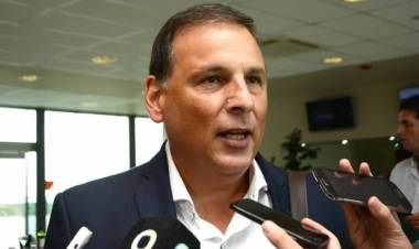 Enrique Ponce: “Voy a salir a comerme la cancha”