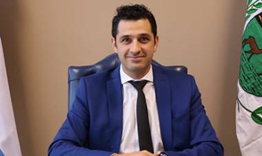 RIGAU SE BAJÓ DE LA REELECCIÓN EN EL TRAPICHE