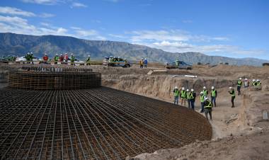 PARQUE EÓLICO: ABASTECERÁ A MUCHOS DE LOS HOGARES PUNTANOS