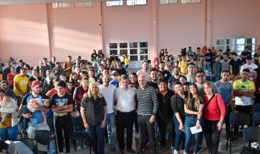 “El 11 de junio se define el futuro de San Luis”