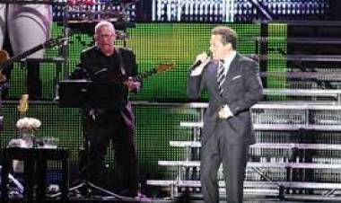El doble reemplazó a Luis Miguel en el show de La Punta