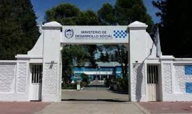 1900 dejó el Plan Poggi =158 dólares.Hoy 20 veces más 62 mil =176 dólares .Sus críticas con rédito político a lo que no alcanza ? Lo podrá hacer? El PJ y su oportunidad 