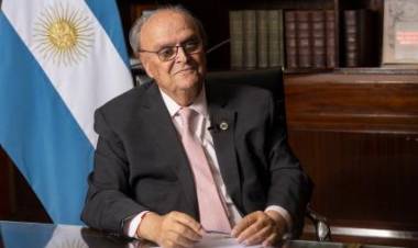 De Mendiguren"La Nación , yo puedo justificar mi plata, pero MILEI, Larreta, Jorge Macri que la justifiquen ".La operación berrera contra el Vasco que abrió una madeja.Vidal, Frigerio también deben explicar .
