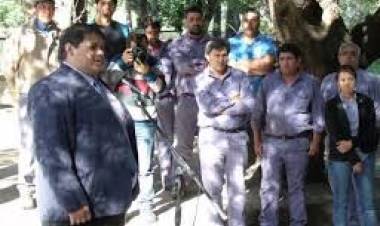 Daniel VOLVE El caos del Agua en Merlo. La inutilidad de los  que están. Cortes y empeoramiento del servicio