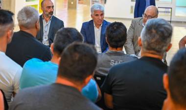 Operario de DANICA a Poggi" usted no querrá que ganemos miseria no? O representa a Beltrán?.Fuerte defensa a Domínguez.El tiro por la culata .