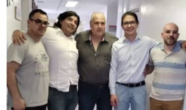 TILISARAO: denuncian que el Director Ribba se tomó vacaciones y el Hospital a la deriva .Dicen que lo maneja el de Recursos Humanos que va a las 11.Cura de palabra Ávila ahora.Piden su renuncia.6 meses, 59 días de licencia .