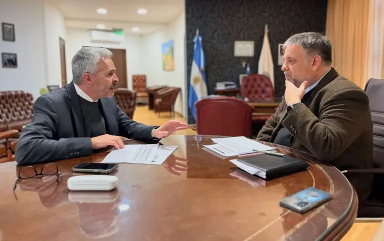 El colapso de la Justicia no es casual .Poggi quiere forzar la renuncia de Lucho Martínez, Superior Tribunal y Fiscales con no más de dos años , por eso no hace nada, no hará.