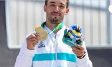 José él Maligno Torres,  primera dorada para Argentina en París 2024