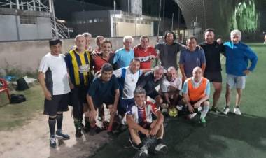 Bartolo: Poggi es un retroceso, atrasa..La pobreza en San Luis y del sector estatal es denigrante. Fútbol y política .El cinismo del narcotest.