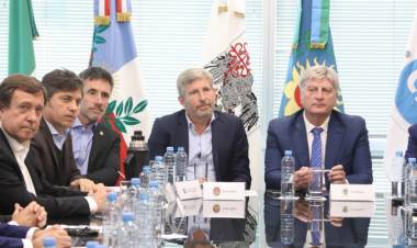 Los Gobernadores rebotaron con MILEI . Sin ATN y sin fondos que se generan para Rutas Nacionales, que se destruyen 