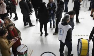 El Gobierno le dió media sanción al recorte de la feria , a pesar de la oposición de los Colegios de Abogados, Empleados y Magistrados .Es un slogan demagogo 