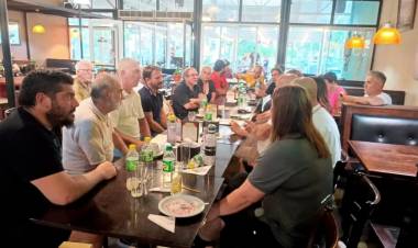 El PJ hará poggismo  desde la Legislatura.Lograr él NO para exponerlos .Irá sobre los errores del Gobierno.ZANGLA pinta para liderar .Hay disidencias.Los Libertarios son cruciales .