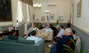 Maxi y las prioridades.Se reunió con él Grupo Arcor, él mayor empleador privado de Villa Mercedes .