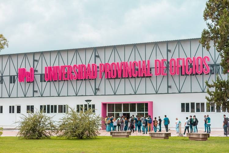 Más de 2500 inscriptos en el segundo semestre de la UPrO