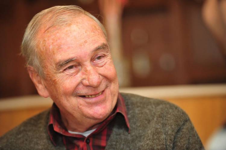 Anunciaron el primer certamen literario “Jorge Sallenave”