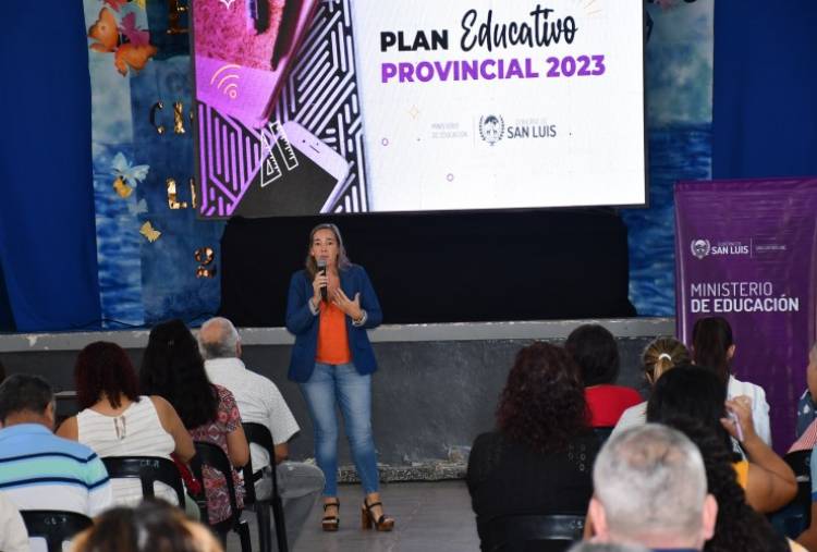 SANTA ROSA: más de 90 directivos en el Plan Educativo 