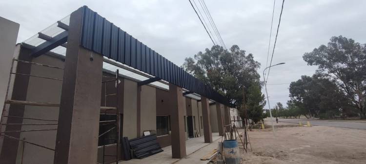 ALTO PENCOSO: El centro cívico en etapa final de obra