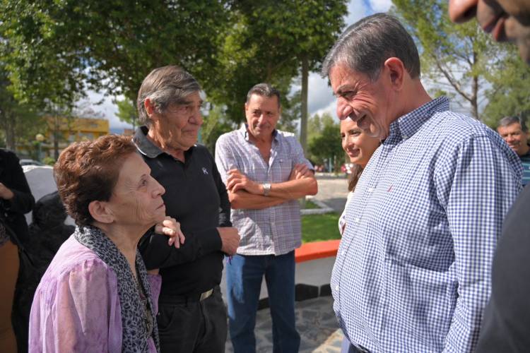 MERLO: Gato Fernández en el barrio San Agustín