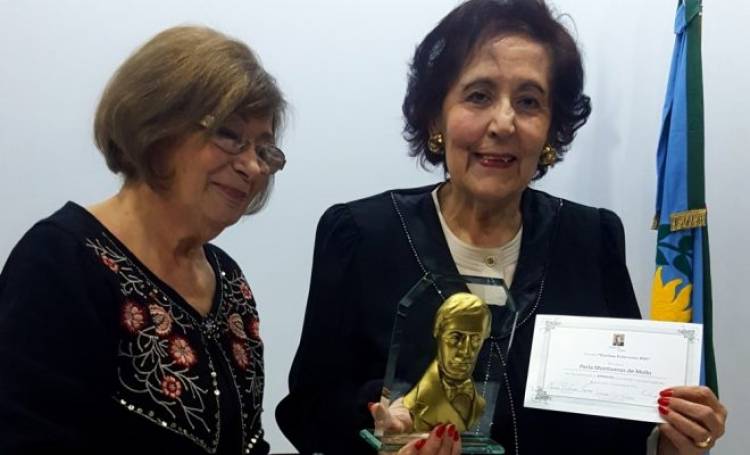 SAN FRANCISCO: Perla Montiveros de Mollo, legado literario