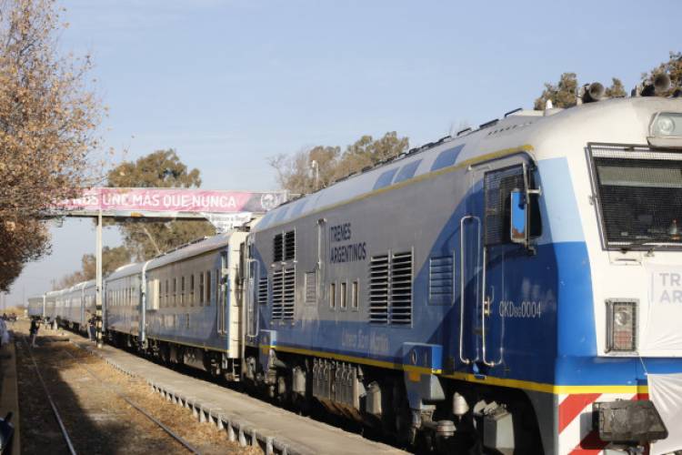 Salieron a la venta los pasajes en tren para noviembre