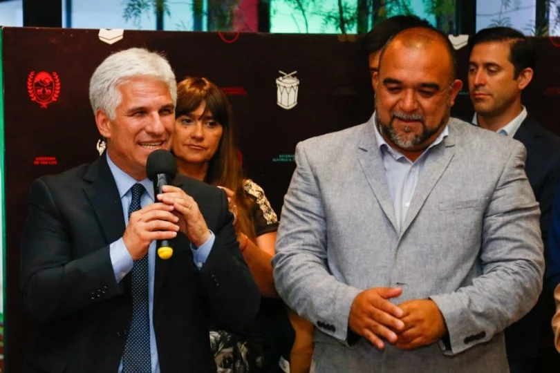 Frontera"a mi y a Poggi nos eligieron para que sumemos en las coincidencias y  no en las diferencias , sin grietas ". Análisis 