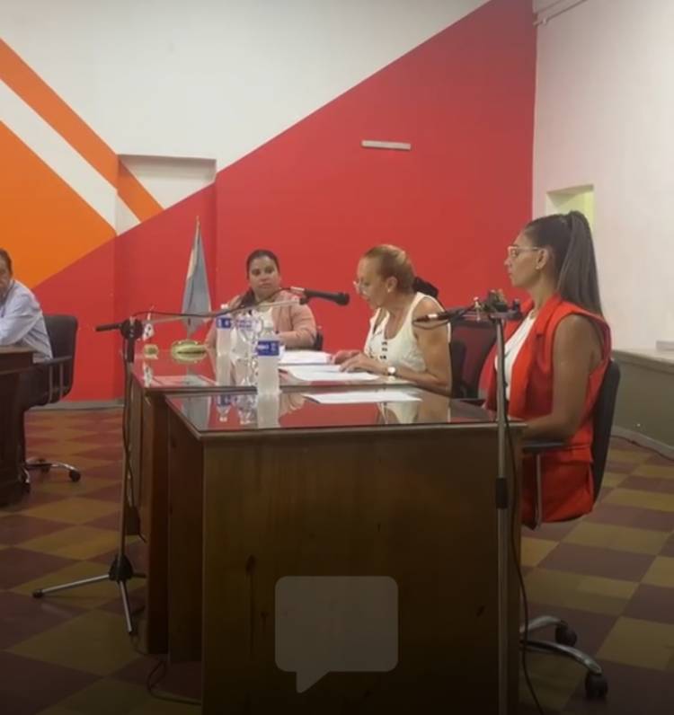 La Toma"El Gobierno Provincial debe devolvernos la Regional VI y retomar el acueducto del Dique San Pedro y terminar las viviendas "