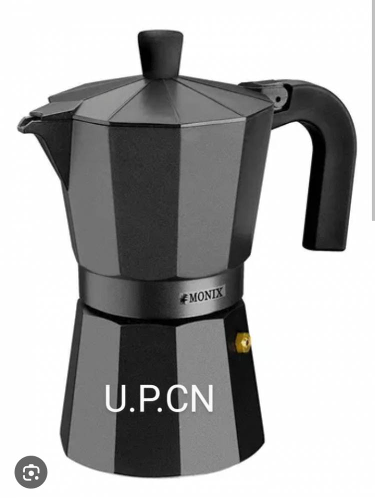 Hissa compró cafetera nueva e invitará a UPCN a tomar café por el estado de alerta .Chapa y Pablo, pidieron facturas con dulce de leche.El Intendente tomó nota de EA 