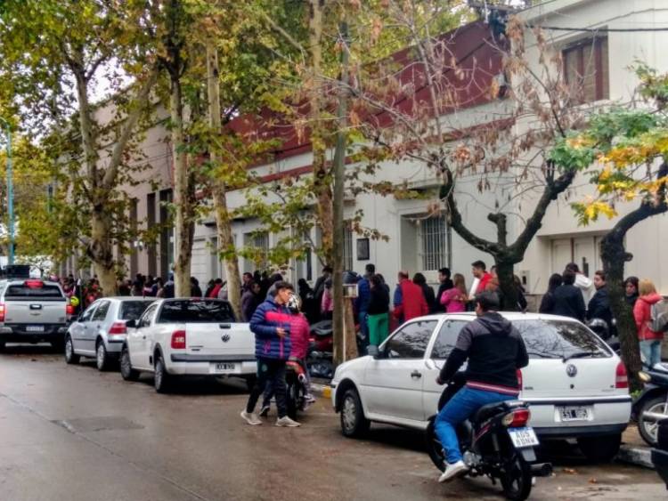 Pre Inscripción de 20 mil viviendas.La estafa electora de Poggi,  que espera sentencia judicial . Miles de Engañados  hasta hoy. La justicia busca que se prescriba.