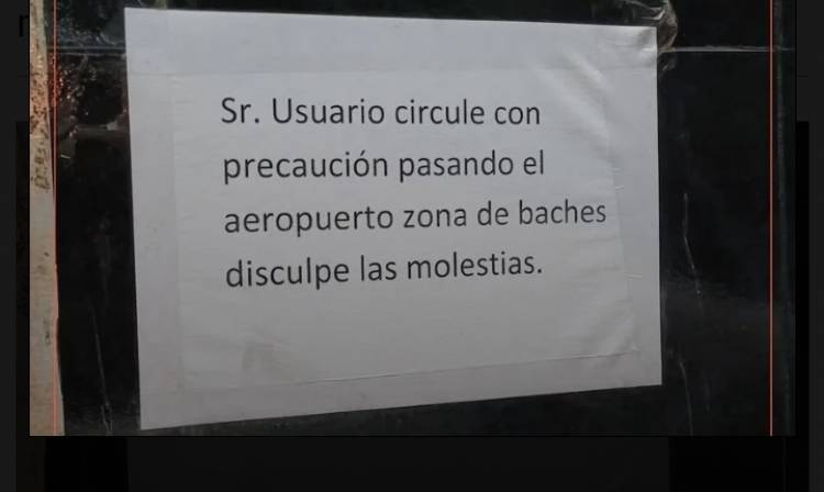 Increíble:el Gobierno te cobra el peaje y te dice que la Ruta está rota.El cartel de peaje de San Rosa deberían ponerlo en todos lados . Vergüenza 