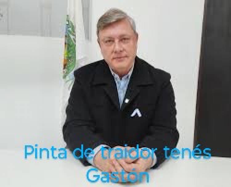 Hissa "Silvestri debe devolver la banca, es un traidor y no tiene un solo voto"Escandalosa sesión 