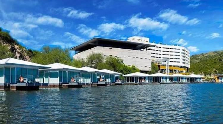Bajó 10 puntos él Turismo, respecto al fin de semana largo  de 2024. La sustentabilidad hotelera tambalea.