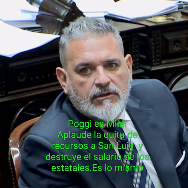 PIPI: él Gobernador es de Milei y lo respalda .Compra espejitos de colores.Es un licuador de los sueldos de los estatales .Es él empleado del año de los Libertarios.Aplaude que le quiten recursos .