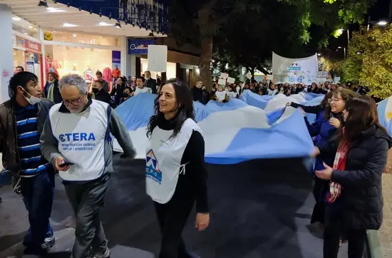 Correa"sin paritarias el martes se decide si comienzan las clases en San Luis. Los que votaron a Milei y Poggi han Sido defraudados y deben reclamar doblemente"