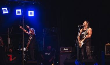 LA MANCHA DE ROLANDO, ERUCA SATIVA Y LA VELA PUERCA SACUDIERON LA TERCERA NOCHE DE ROCK EN LA CASA