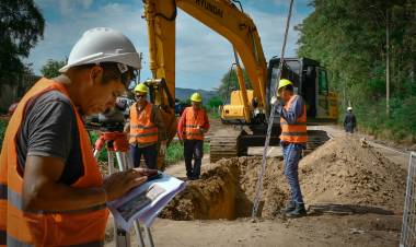 QUINES: amplían la red cloacal y la planta de efluentes