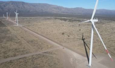 PARQUE EÓLICO SAN LUIS NORTE: YA MONTÓ 6 AEROGENERADORES
