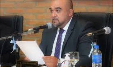 HISTÓRICA reducción del gasto de Maxi Frontera.Baja a 6 las Secretarias . Más eficiancia y menos gasto político.Nuevos tiempos  de alguien que le da previsibilidad a los Mercedinos 