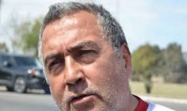 Es lamentable que Poggi festeje como timorato el equilibrio fiscal de MILEI con la miseria y el hambre.La Provincia está inviable porque no se puede comprar gas envasado, ni la luz,  ni transporte  y sin contención al desempleo galopante por la falta de obra pública y sueldos de miseria 