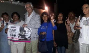 Siguen los desmemoriados de la derrota, atacando a Maxi Frontera