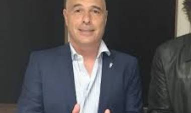 Abdala"Si yo no le hubiera sacado la careta, estaría pagando en dos cuotas los sueldos Poggi.Lo del Policlínico de Mercedes, es una falacia .Con un día de Coparticipación lo arregla.