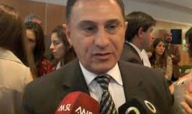 Elías" Poggi manda a apretar a Inclusión y Estatales para que se bajen de las listas. Esa esclavitud se terminó, pero la debemos exponer y evaluamos ir a la Justicia "